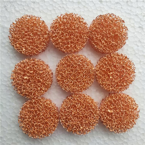 泡沫銅是一種優(yōu)良的醫(yī)學(xué)過(guò)濾材料及水凈化過(guò)濾材料。